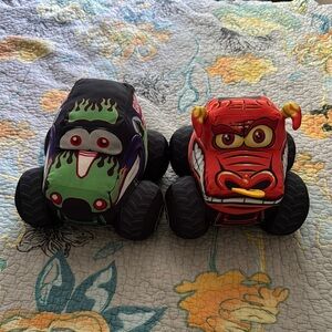 Monster Jam Bundle - El Toro Loco & Grave digger